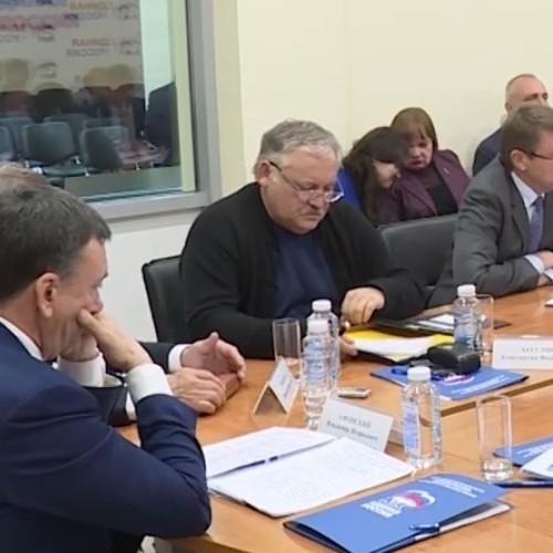 Депутаты Госдумы проверили качество дорог на курорте