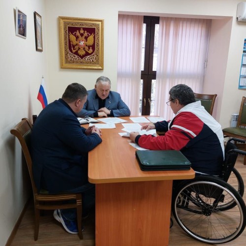 Константин Затулин провел прием граждан в Сочи