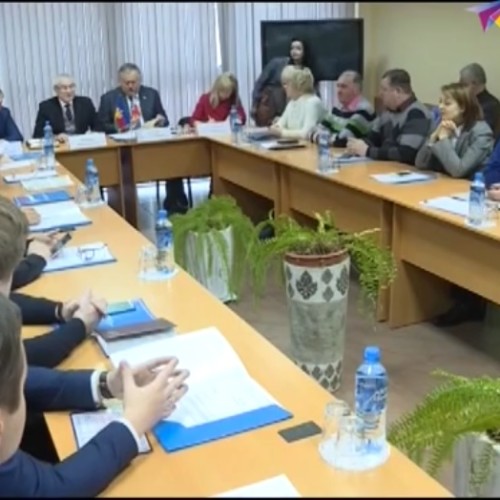 Представители бизнеса и власти Сочи собрались за круглым столом