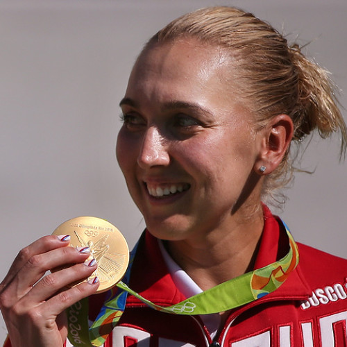 «Золотая» напарница: Чемпионка Рио Елена Веснина вошла в команду Константина Затулина