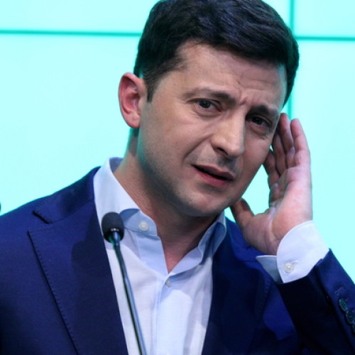 Второй Порошенко в действии: Зеленский прокатился по Европе под взрывы снарядов в Донбассе