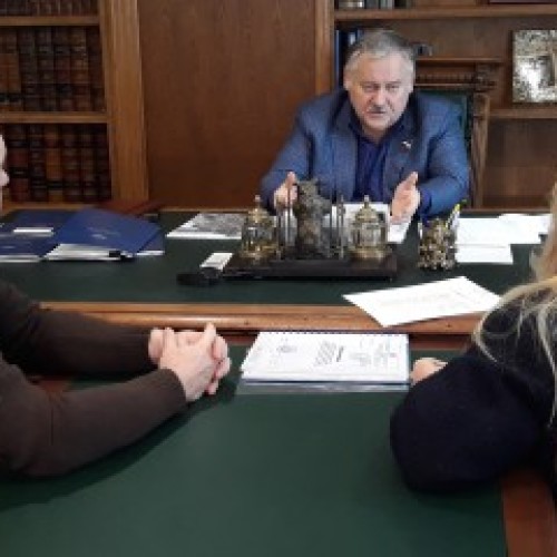 Константин Затулин провел прием граждан в Сочи