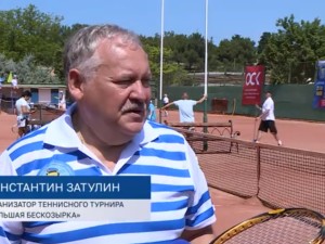 Традиционный турнир по теннису «Большая бескозырка» стартовал в Севастополе