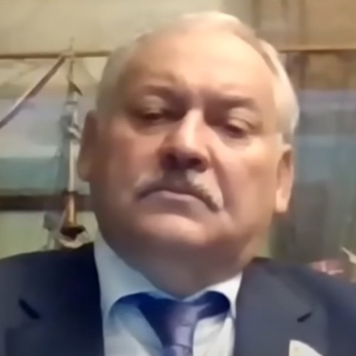 Если Армения сама не хочет бороться за Карабах, то требовать с России нечего