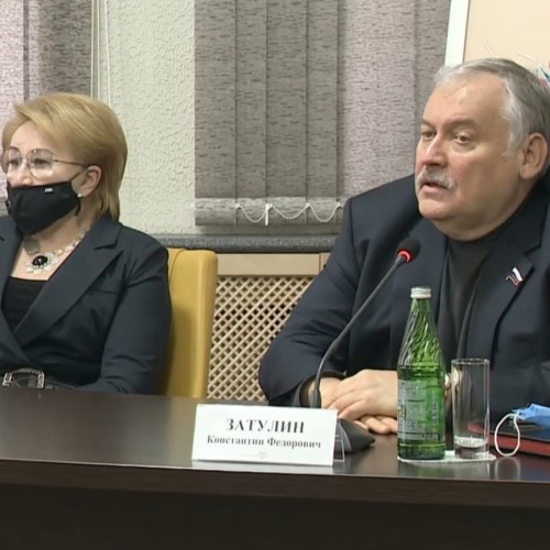 Депутат Госдумы Константин Затулин обсудил с сочинскими студентами план перспективного развития