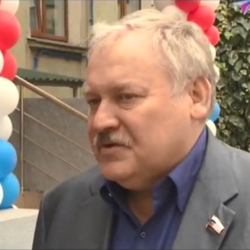 Жители Сочи шли голосовать целыми семьями