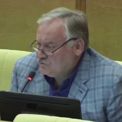 К. Затулин: «А то мы продолжаем ужесточать нормы пребывания иностранцев. А они ведь делятся на две категории…»