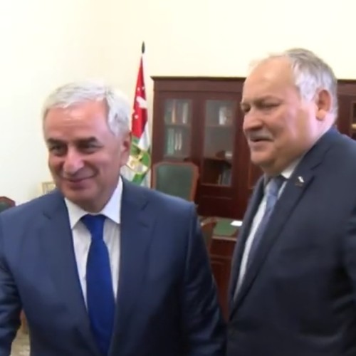 Прием гостей после инаугурации Президента РА Рауля Хаджимба