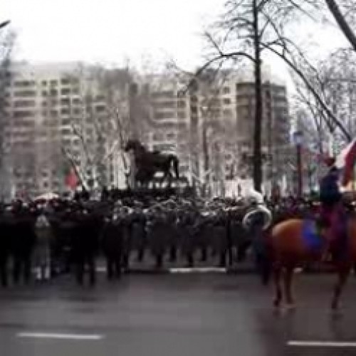 Памятник казачьему атаману Матвею Платову открыт в Москве