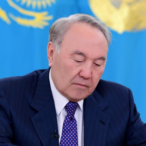 В Госдуме прокомментировали уход Назарбаева
