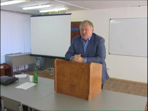 Сочинские студенты встретились с членом Общественной палаты Константином Затулиным