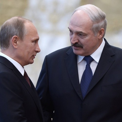 Дело не в кредитах. В Госдуме рассказали, что нужно Лукашенко от России