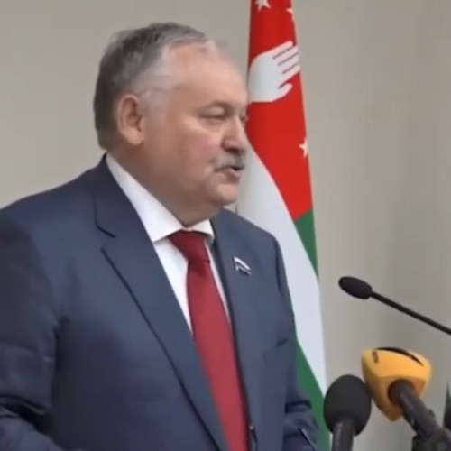 Константин Затулин принял участие в первом заседании новоизбранного Парламента Республики Абхазия