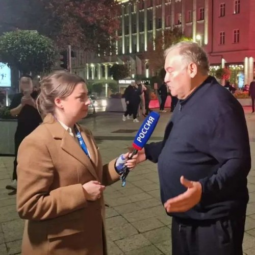 В 21:30 по сербскому времени Александр Вучич признал поражение