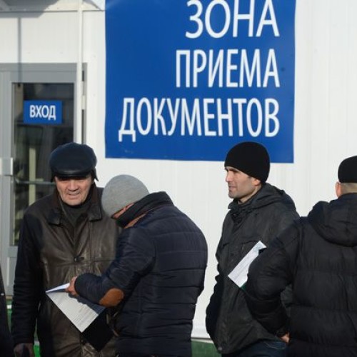 Едут те, кого мы не зовём. Что делать с наплывом мигрантов?