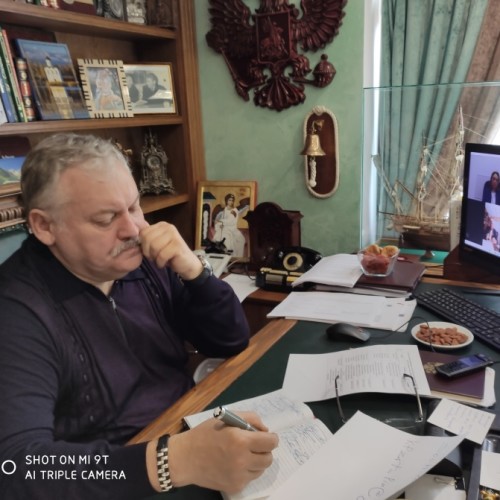 Депутат Госдумы Константин Затулин обсудил с представителями туристической отрасли Сочи планы по выходу из карантина