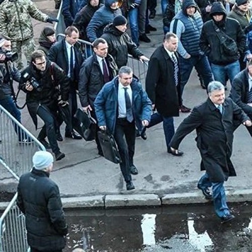 Некуда бежать. Судьба президента Порошенко после второго тура