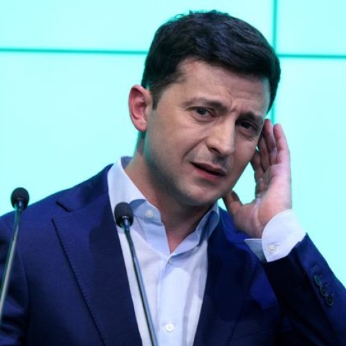 «Даже если захочет мира, ему не дадут». Чего ожидать России от Зеленского?