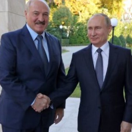 Участием в открытии памятника под Ржевом Лукашенко старается повысить свои шансы на предстоящих выборах