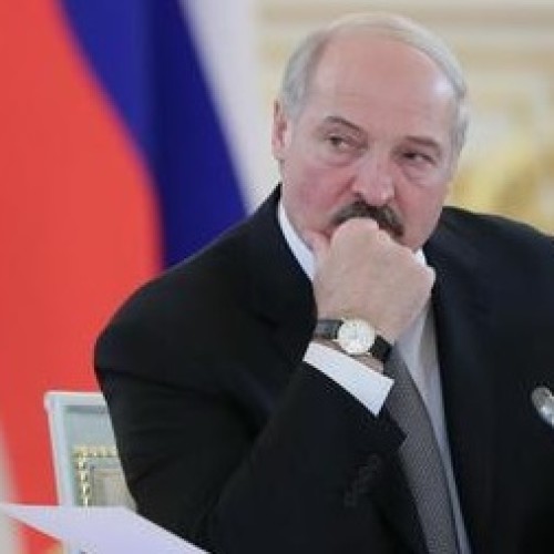 По крайне важным для России вопросам Лукашенко уходит от солидарности с нашей страной