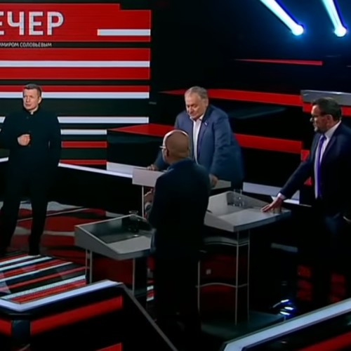 Зеленский подписал закон о продлении особого статуса Донбасса. Вечер с Владимиром Соловьевым от 18.12.2019