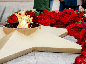 В Сочи почтили память павших защитников Отечества