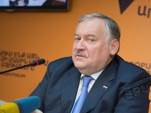 Русское оружие само по себе не стреляет: Затулин ответил на обвинения из Армении