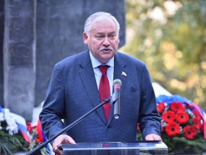 Выступление Константина Затулина у мемориала погибшим 60 лет назад на горе Авала