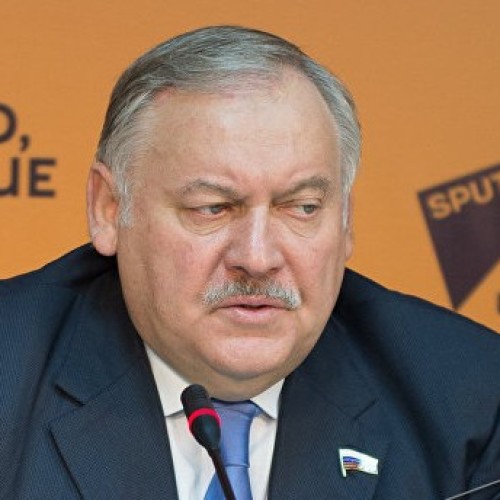 Затулин: Помпео поблагодарил Грузию за отказ пропустить российскую технику в Армению