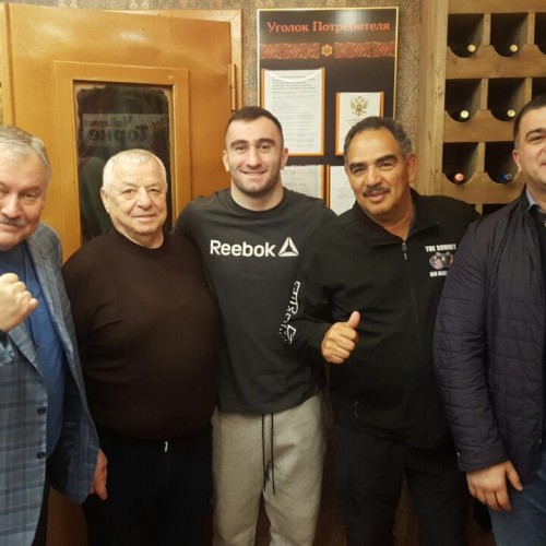 Поздравляем с победой в полуфинальном бою Чемпионата мира по боксу в первом тяжелом весе Мурата Гассиева
