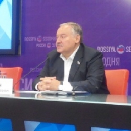 Почему украинцам сложно получить российское гражданство?