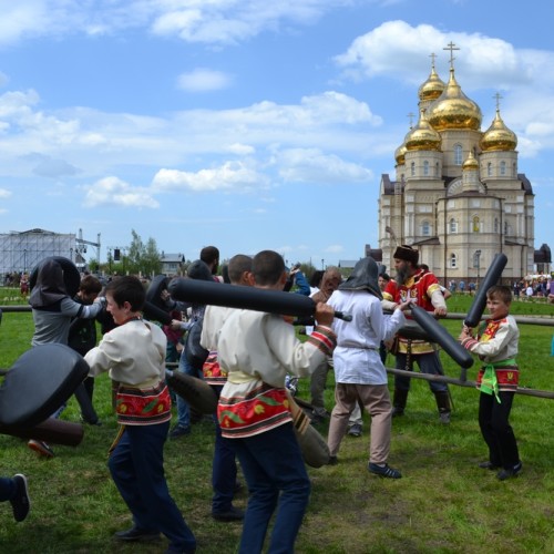 Институт стран СНГ принял участие в открытии фестиваля «Традиции Святой Руси» в Орле
