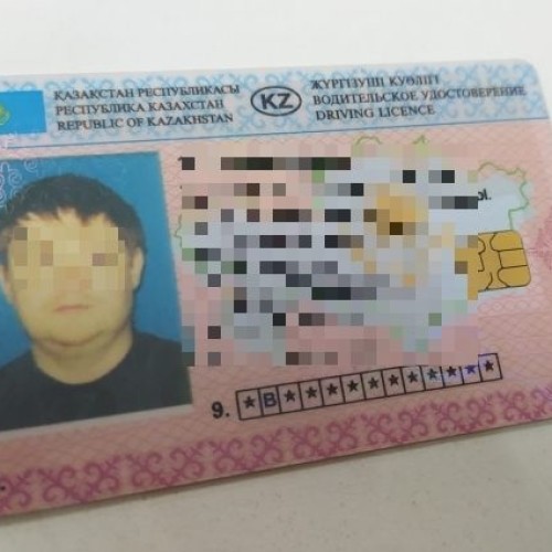 Водители просят президента признать казахстанские права