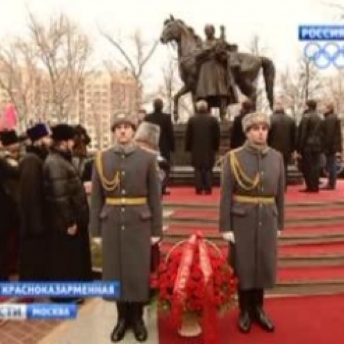 В Лефортово установили памятник атаману Матвею Платову