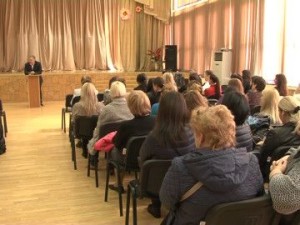 Кандидат в депутаты Константин Затулин посетил сочинские школы